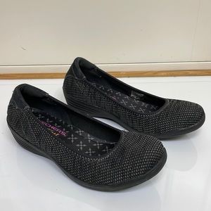 Skechers Kiss Wedge Pump dress shoe size 7.5